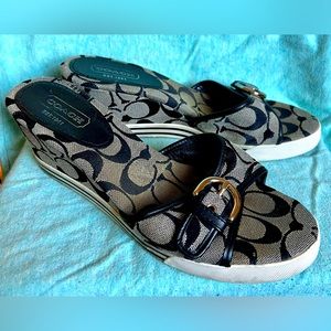 Coach Platform Sandals Size 8B